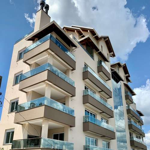 Apartamento - 03 Dormitórios