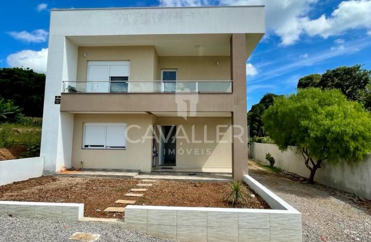 Casa Nova de Dois Pisos